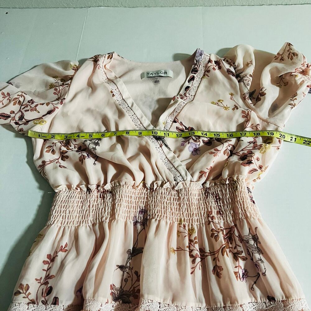 Taylor Fooral Tiered Short Sleeve A Line Dress Size 12 Pink Multicolor - Picture 6 of 8